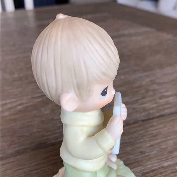 Precious Moments - God Understands - Picture 6 of 7